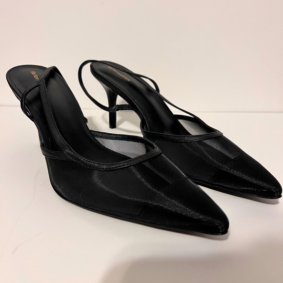 Reformation Shoes - REFORMATION Whitnee Slingback Kitten Heels Black Mesh NEW WITHOUT TAGS